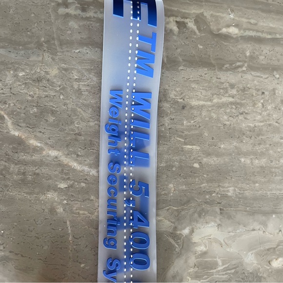 AUTHENTIC Off -White Industrial Keychain
Blue/Translucent  Designer Virgil Abloh - Picture 11 of 11